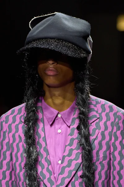Look 12